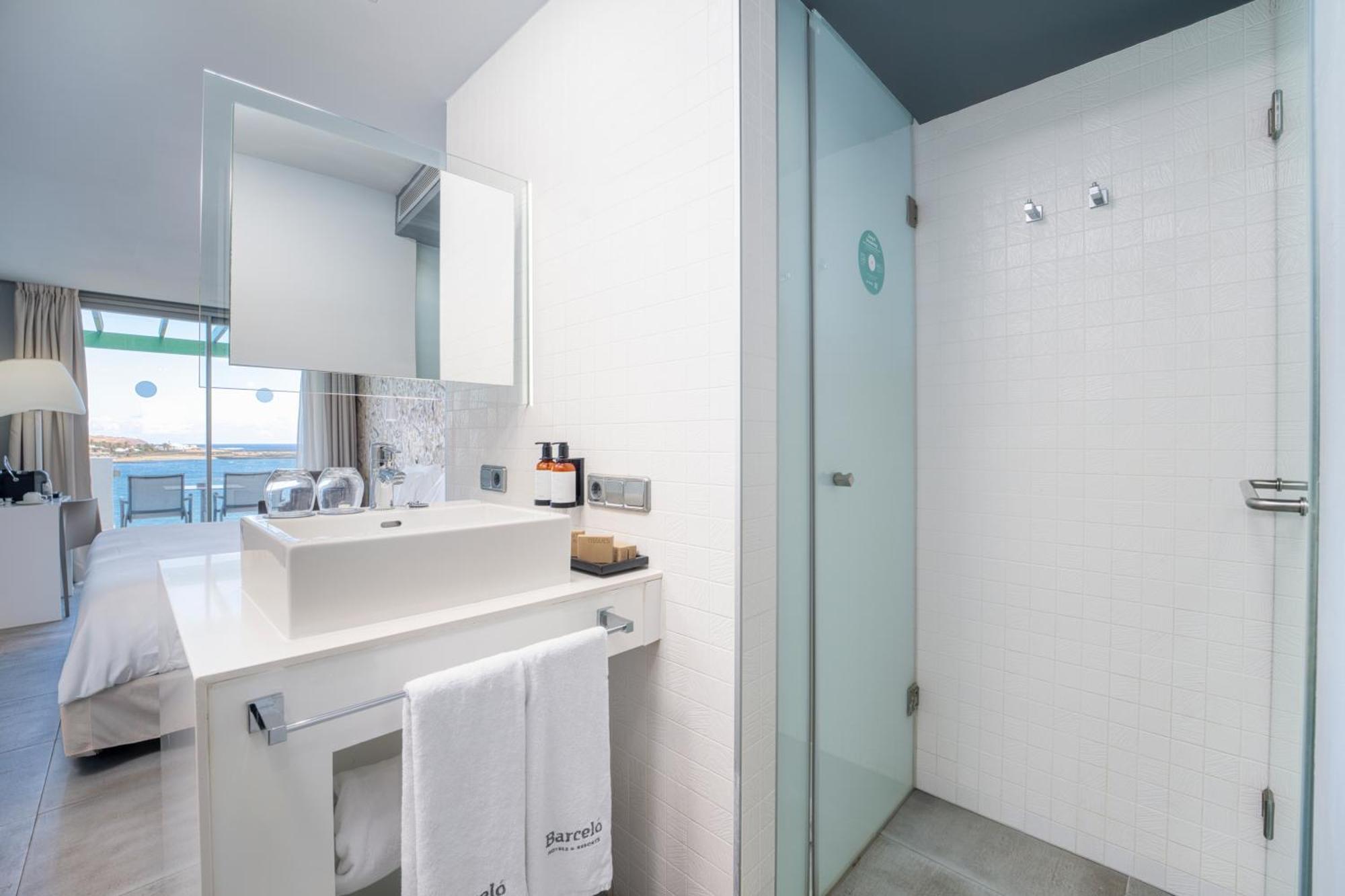 Barcelo Teguise Beach - Adults Only Costa Teguise Ngoại thất bức ảnh